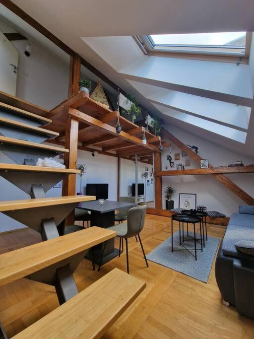 Captain Misha'S Place Belgrade Exterior photo